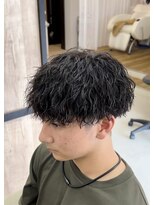 メンズギフト(men's GIFT)&nbsp;刈り上げツーブロックツイストスパイラルパーマメンズマッシュ