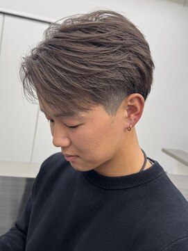 アンドメゾンオム(&Maison. homme) フェザーハイトーン/ホワイトブロンド/シルバーベージュ/加古川