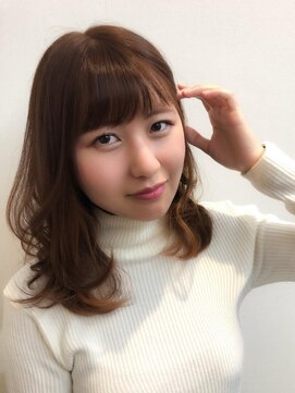 ヘアアンドアイラッシュ ココアンジェ くりえいと宗像店(Coco Ange) ふんわりミディ