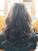 ララテラス(LaLa Terrace)&nbsp;～LaLa Terrace流～　プラチナアッシュ×ラフふわセミディ