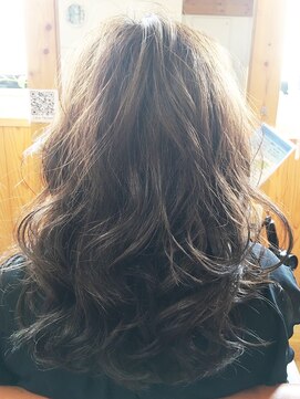 ララテラス(LaLa Terrace) ～LaLa Terrace流～　プラチナアッシュ×ラフふわセミディ