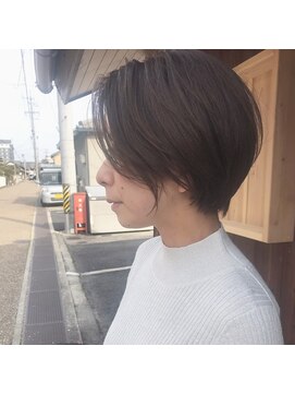クルミ(kurumi) あたまのかたちがきれいになるショートとボブのあいだ