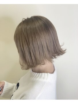 ジゼル(GiseL) ミルクティーベージュ