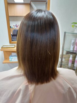 美容室シュガー ナチュラルストレート