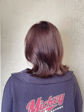 エル ガーデン(elle garden) 【荻野】大人カジュアル外ハネミディ◎ヴァイオレットカラー