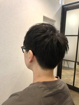 アリアバイエクラート 池袋店(ARiA by ECLART) オフィスカジュアルニュアンス黒髪暗髪刈り上げ