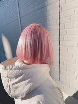 レレ(Le'Le') ホワイトピンク　ミニボブ