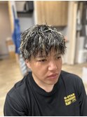 ツイストパーマ+ハイライトメッシュ