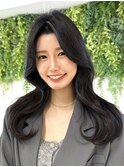 美髪カール韓国ヘアブルーブラック/ロングセミディ似合わせ前髪