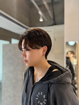 ムーン バイ ケンジ(moon by KENJE) メンズでも髪質改善ストレート