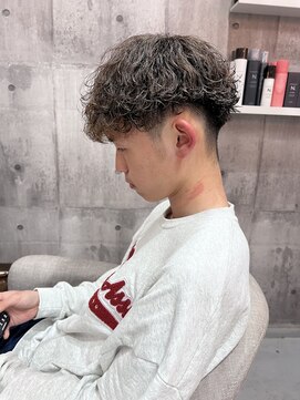 髪屋 紬 メンズ/メンズパーマ/メンズカット/波巻きパーマ