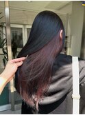 ブラック×赤系のインナーカラー