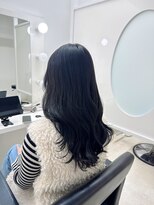 ジーナ  札幌大通(Zina)&nbsp;ブルーブラック/外巻きウェーブ♪