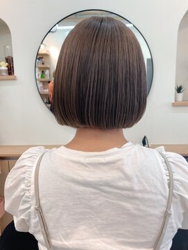 ロウバイレボ 柏(lou by revo) ショートボブ/ミニボブ/マッシュ/切りっぱなし/柏駅