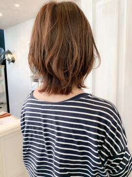 キャアリー(Caary) 福山美容院　人気　切りっぱなし外ハネウルフcaaryキャアリー