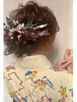 結婚式に♪ルーズなシニヨン