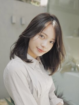 ドットハリス(.Hallis) 大人かわいい/小顔/ミディアムレイヤー/20代30代40代