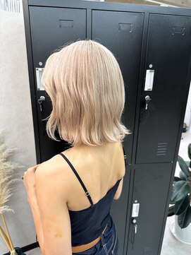 スイ(sui) ハイトーンベージュ