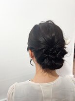 シュリット(schritt)&nbsp;あみこみゆるふわシニヨンヘアセット　　　SERA
