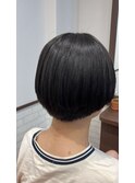 ショートボブ