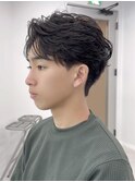フェザーショートフェザーパーマ刈り上げセンターパート毛流れ
