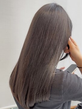 ガリカ 博多駅前(Gallica) ブリーチなしダブルカラーで作る透明感グレージュ