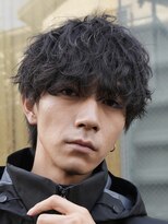 フィフス 原宿(fifth)&nbsp;原宿ツイストスパイラルパーマメンズカットラウンドマッシュ30代