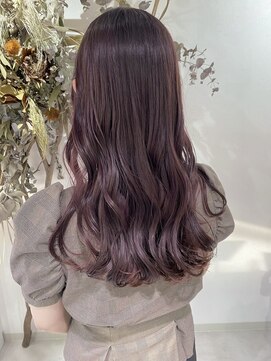 ベルム(Belme) 韓国風ゆるふわロング／ラズベリーショコラ