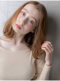 透明感ミルクティーブロンド小顔くびれミディアムX上尾20代30代