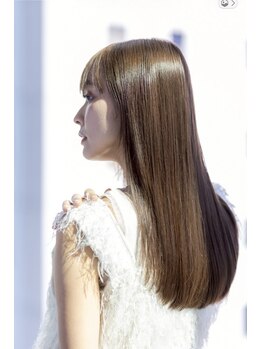 リールヘアー 大野城店(rire hair)の写真/自慢のオートクチュールメニューで憧れの質感へ!髪質改善縮毛矯正で理想のストレート◎