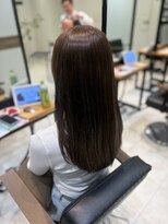ケンジ 南林間(KENJE)&nbsp;透明感アッシュで叶える艶髪ロングスタイル