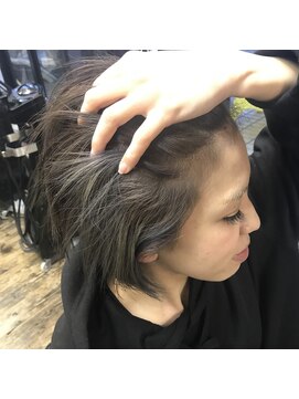 ホーリーモーリー(HOLY MOLY) ブルーアッシュ