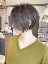《30代40代》白髪ぼかしハイライト×前下がりボブ【イケダ】