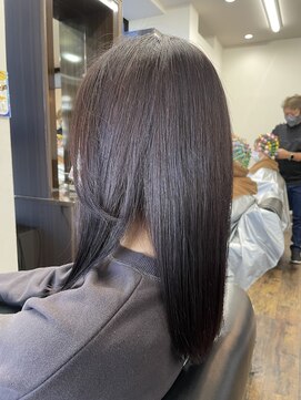 美容室 夢先案内 艶サラストレートスタイル