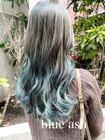ミシェリー(misherry)&nbsp;小顔くびれヘアビタミンカラーグラデーションブルーグレージュ