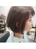 ショートボブ