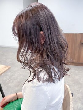 アイティーバイアルバム 松戸店(IT by ALBUM) ラベンダーグレー_外ハネボブセクションカラー_ba379461