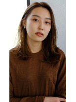 スリーアン(THREE ann.)&nbsp;毛先ワンカール×レイヤーカット×小顔カット