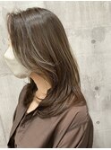 20代30代大人可愛い毛先ワンカールのレイヤーカッツ