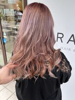 ブランシェ 名鉄小幡駅前店 ピンクベージュカラー【森】