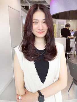 ジーナリア(Xena ria) 《袴田》人気沸騰中!!ワインレッド ×1カールレイヤー