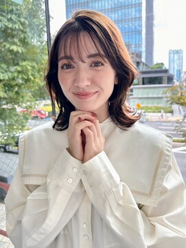 ビュートリアム265(BEAUTRIUM 265) ミディアム/くびれレイヤー/レイヤーカット/顔周りカット/銀座