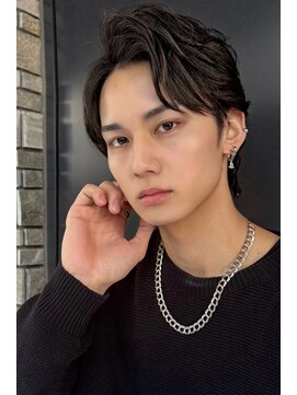 トルネード(TORNADO) センターパートツーブロックアップバング　n7.4.6