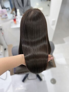 ハピネス 梅田茶屋町店(HAPPINESS) 韓国風/レイヤーカット/顔周り/顔まわり/髪質改善/ベージュ