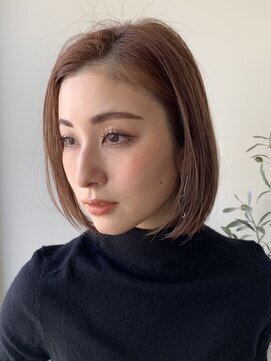 シロ(siro) 大人可愛い/ボブ/切りっぱなし/ナチュラル