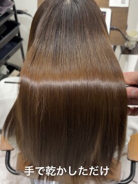 ココノサロン ハナレ(cocono salon HANARE) カラー毛 明度差のダメージのある髪へ扱いやすい美髪矯正