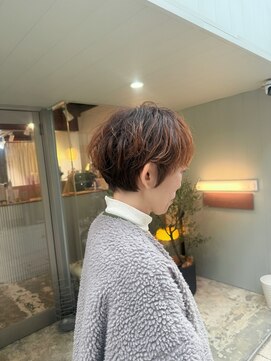 ティーヘア トナリ(t.hair tonari) 大人可愛い丸みショート/似合わせバング/透明感ヘアカラー