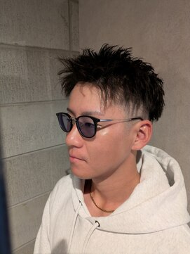 ワンワンオー バーバーショップ コンチネンタル(@110 BARBER SHOP continental) スパイキーショート