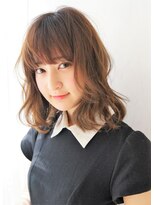 オルゴ(orgo)&nbsp;無造作ミディアム３Ｄカラーレイヤー