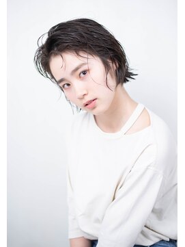 ビハインドザカーテン(BEHIND THE CURTAIN) ボブ×ウェット×外はねスタイル